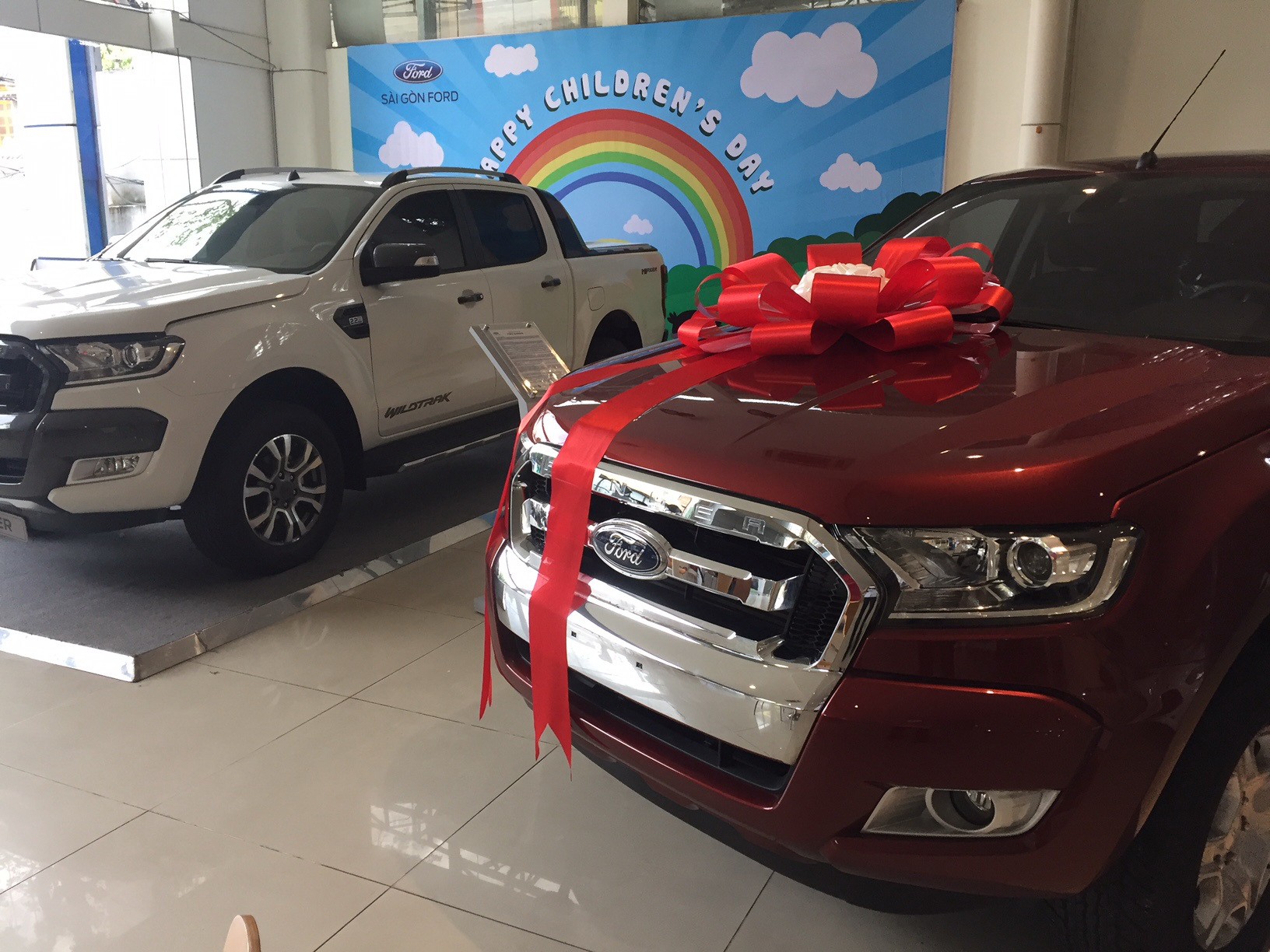 H&agrave;ng ng&agrave;n xe Mercedes-Benz GLC v&agrave; Ford Ranger d&iacute;nh lỗi kỹ thuật - Ảnh 2.
