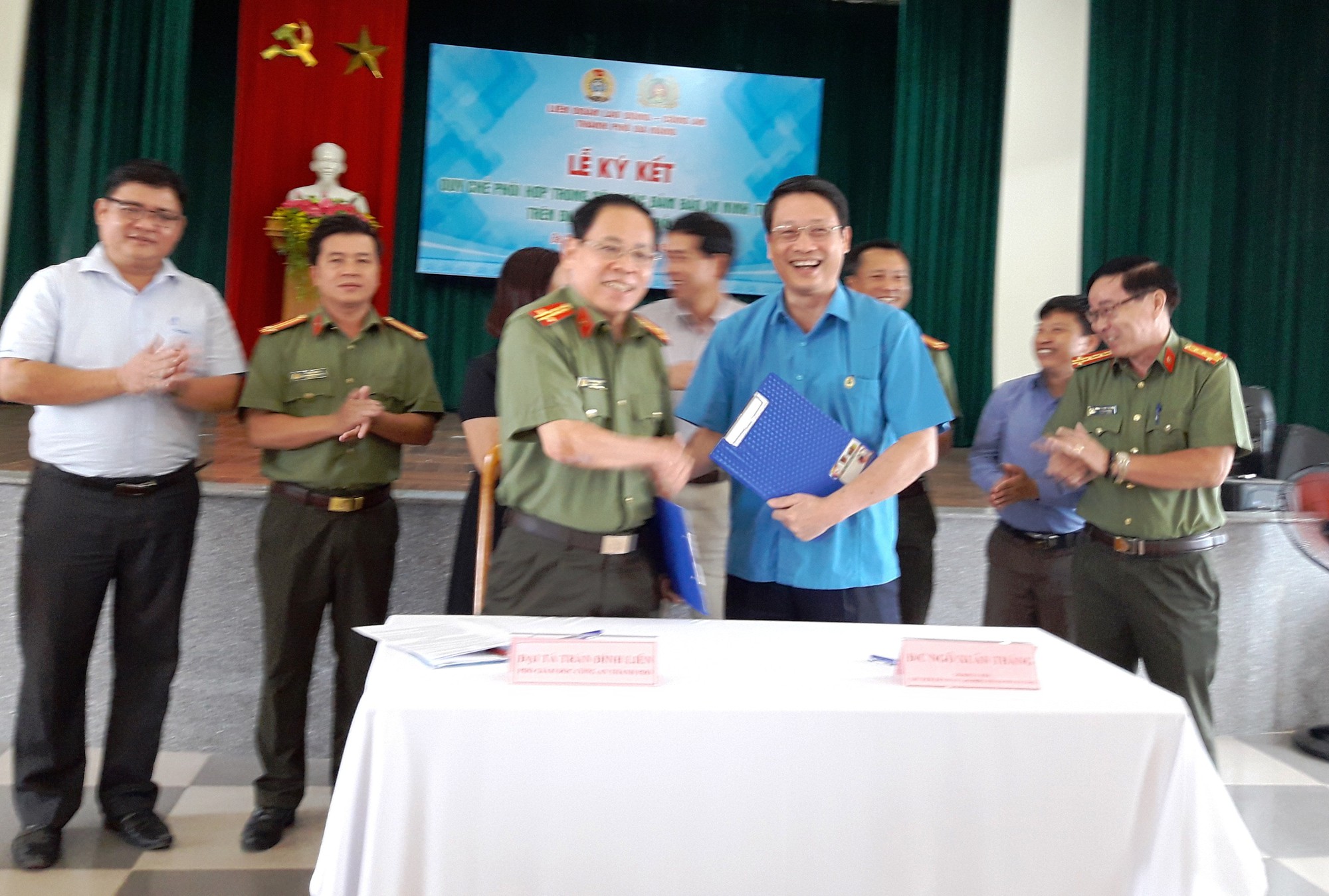 LĐLĐ TP Đà Nẵng và Công an ký kết Quy chế phối hợp an ninh trật tự