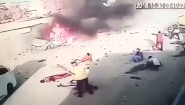 Điệp vi&ecirc;n Iraq luồn s&acirc;u trong h&agrave;ng ngũ IS, cứu h&agrave;ng trăm người - Ảnh 3.