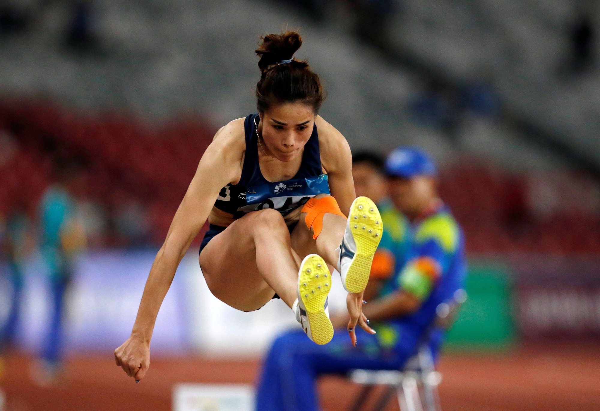 Trực tiếp ASIAD ng&agrave;y 30-8: Vũ Thị Mến v&agrave; tổ tiếp sức 4x400m gi&agrave;nh 2 HCĐ điền kinh - Ảnh 3.