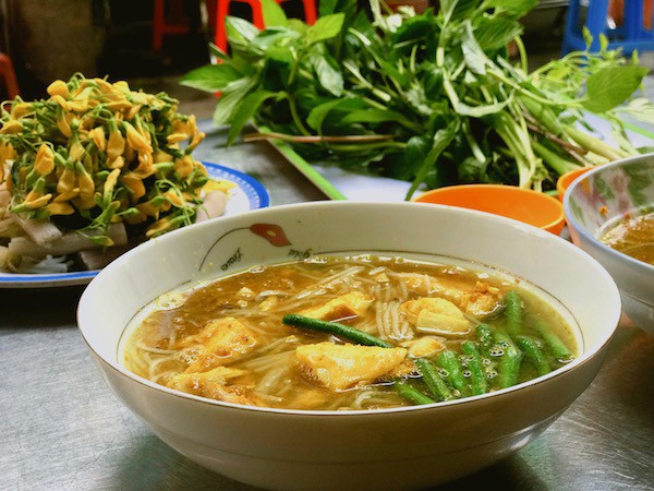 B&uacute;n c&aacute; Num-bo-ch&oacute;c m&ecirc; hoặc kh&aacute;ch s&agrave;nh ăn S&agrave;i G&ograve;n - Ảnh 1.