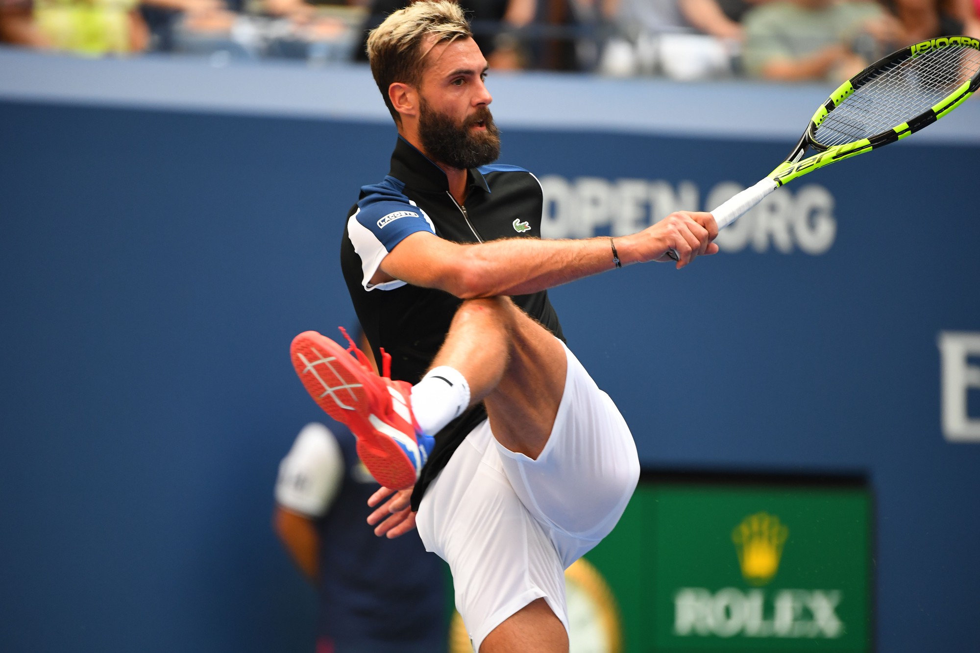 Clip: Djokovic, Federer tiếp bước Nadal v&agrave;o v&ograve;ng 3 US Open 2018 - Ảnh 4.