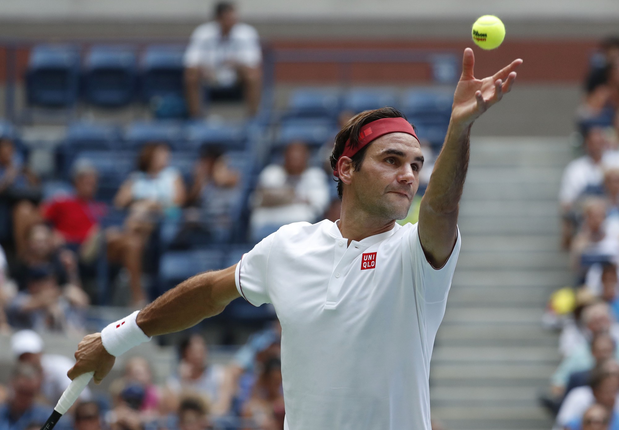 Clip: Djokovic, Federer tiếp bước Nadal v&agrave;o v&ograve;ng 3 US Open 2018 - Ảnh 3.