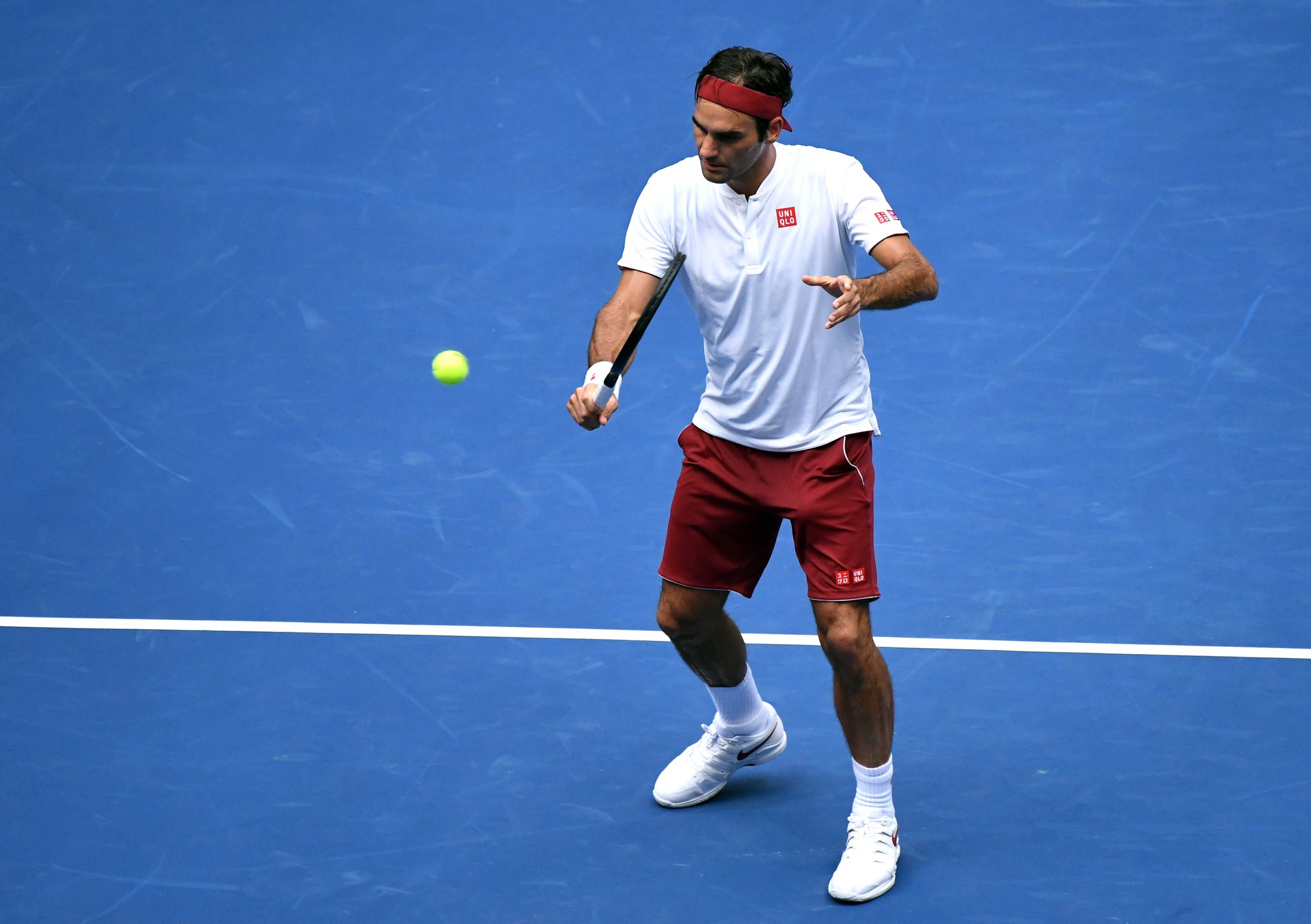 Clip: Djokovic, Federer tiếp bước Nadal v&agrave;o v&ograve;ng 3 US Open 2018 - Ảnh 1.
