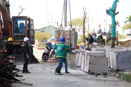 Cắt ngọn Mường Thanh Khánh Hòa