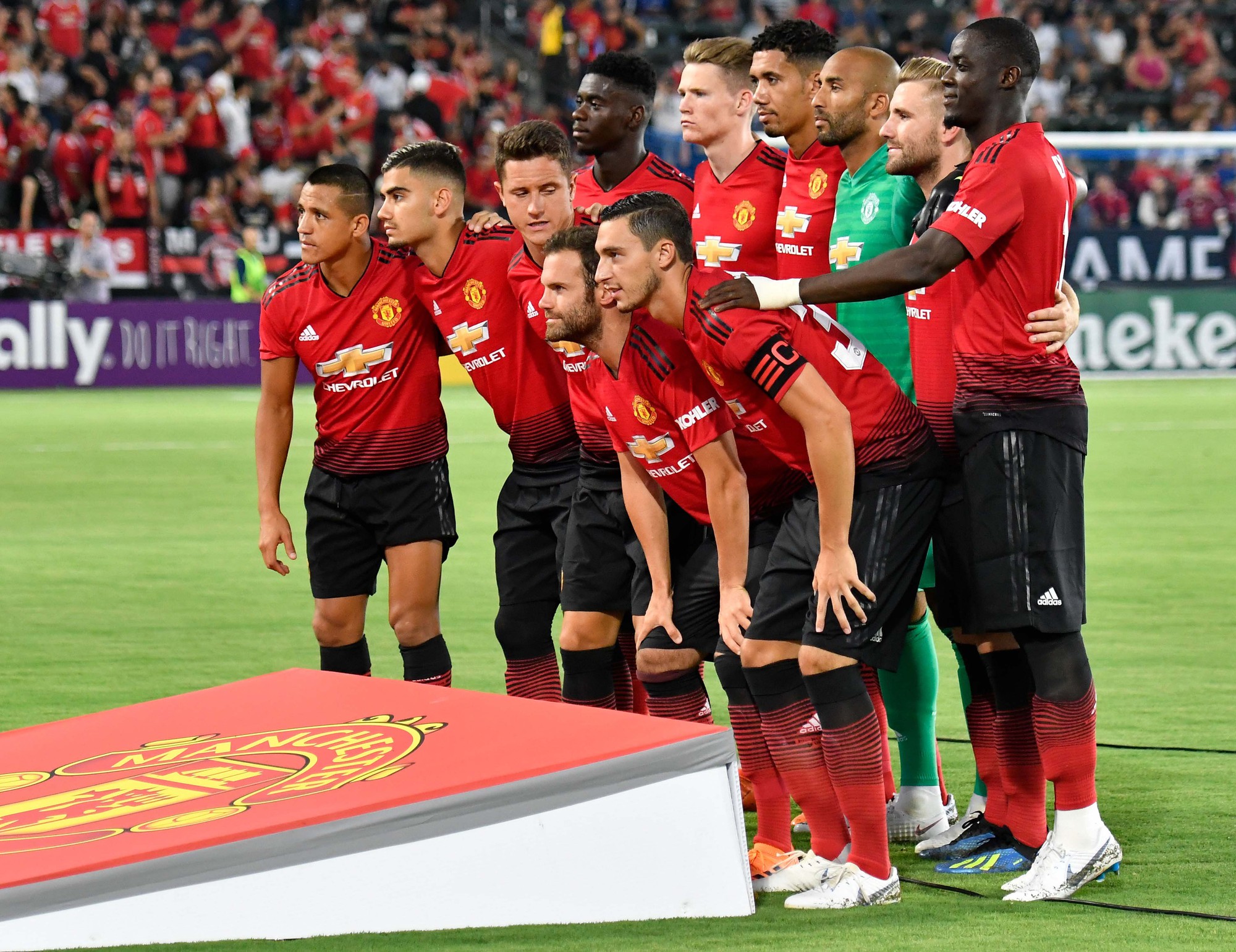 Smalling theo vợ, gia nhập hội ăn chay ở Premier League - Ảnh 2.
