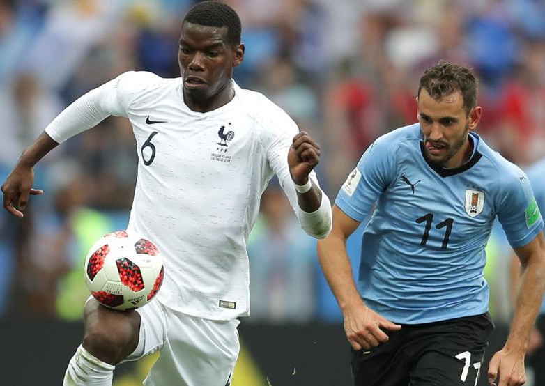 Vidal gia nhập Barcelona, Man United lo mất&hellip; Pogba - Ảnh 2.