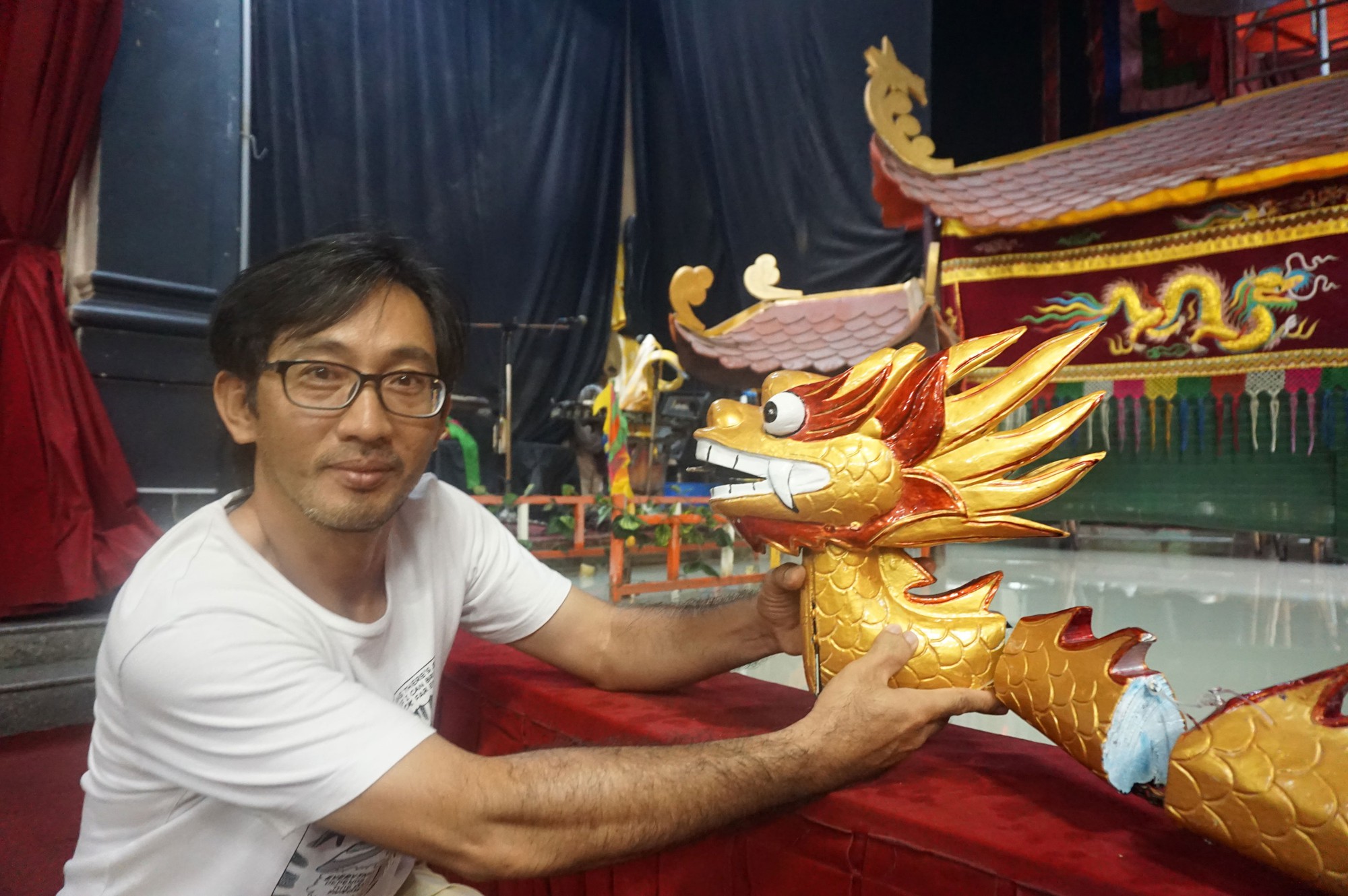 Châu Hùng Lâm - Người hiểu tiếng lòng rối nước