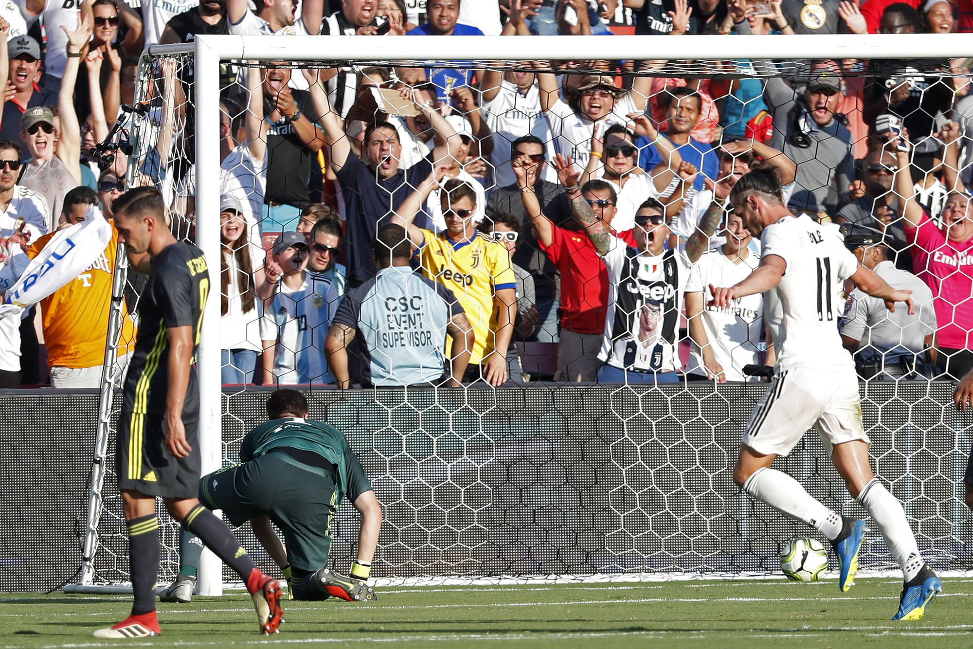 Sao trẻ lập c&ocirc;ng, Real Madrid hạ Juventus của Ronaldo - Ảnh 4.