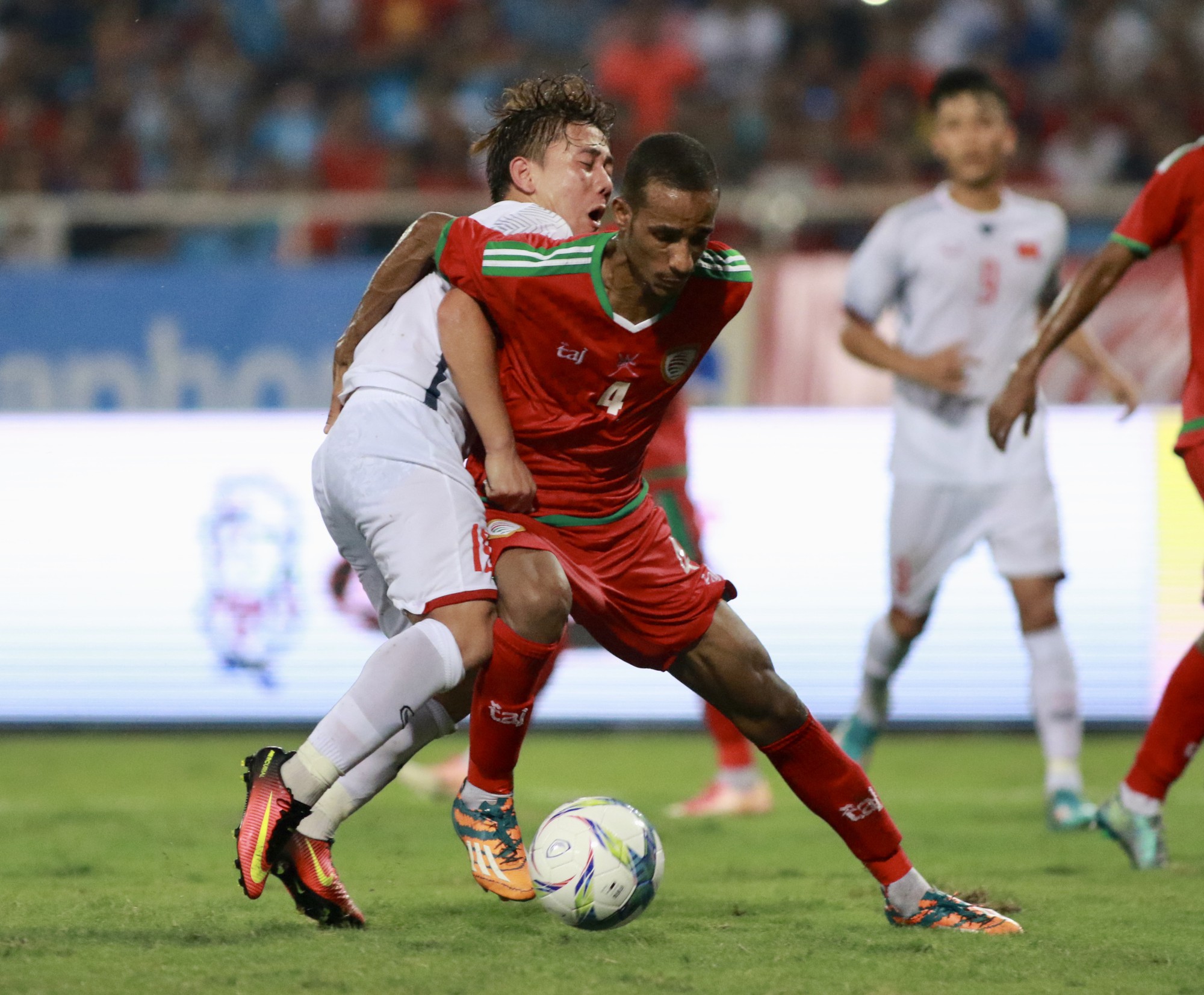 Văn Hậu ghi b&agrave;n đẹp mắt, Olympic Việt Nam sớm v&ocirc; địch - Ảnh 3.
