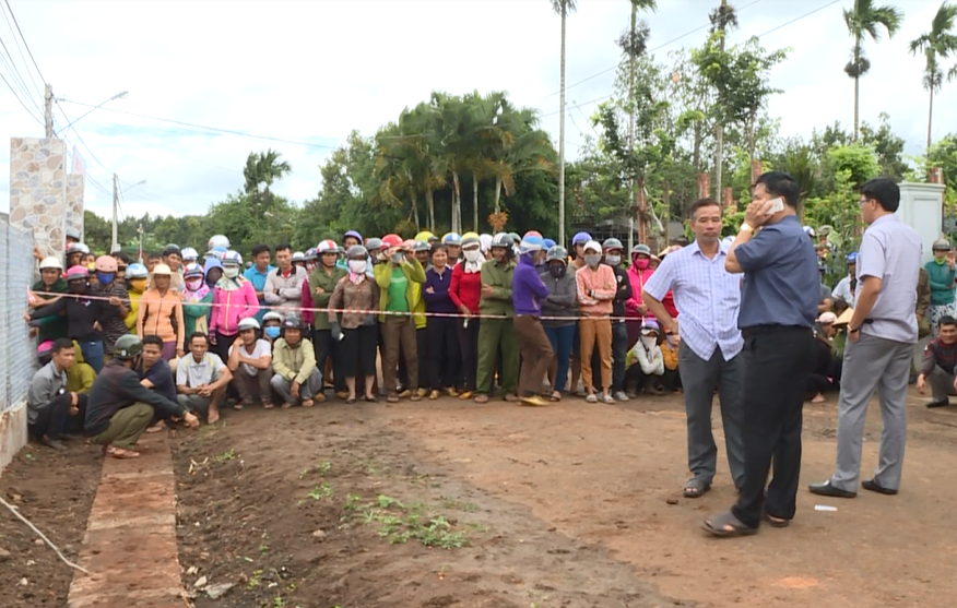C&ocirc;ng an kết luận vụ 2 thanh ni&ecirc;n chết bất thường giữa đường - Ảnh 2.