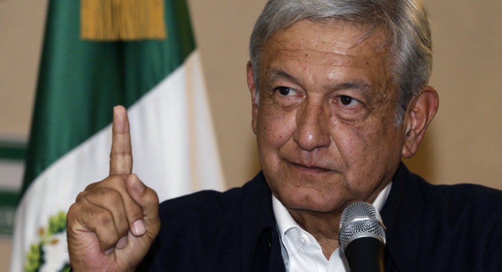 Tổng thống đắc cử Mexico cứng rắn với ông Trump