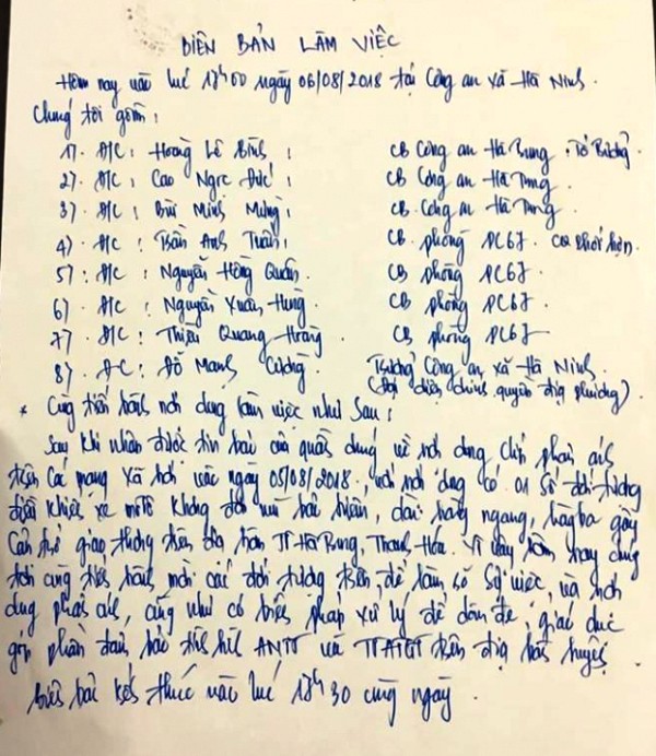 X&aacute;c định nh&oacute;m thanh ni&ecirc;n đầu trần đi 4 xe m&aacute;y h&agrave;ng ngang tr&ecirc;n QL 1A - Ảnh 3.