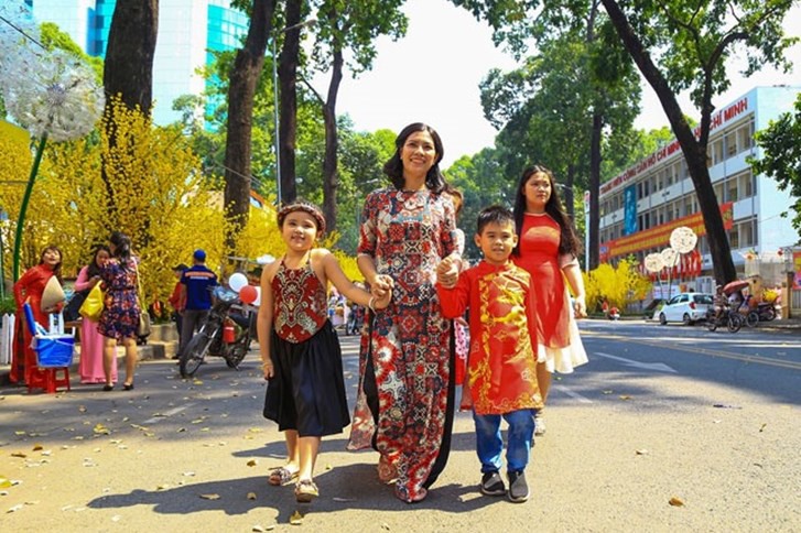 Cán bộ, công chức năm 2019: Dịp Lễ, Tết được nghỉ 21 ngày