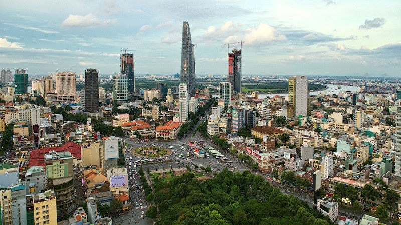 Siết tín dụng BĐS: Loại bỏ nhà đầu tư tay không bắt giặc - Ảnh 1.