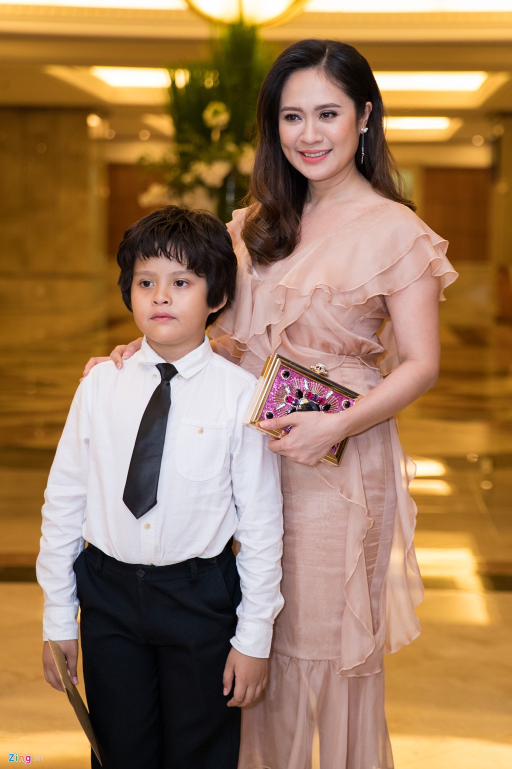 Sao Việt dự đám cưới con gái NSND Hồng Vân ở Sài Gòn - Ảnh 19.