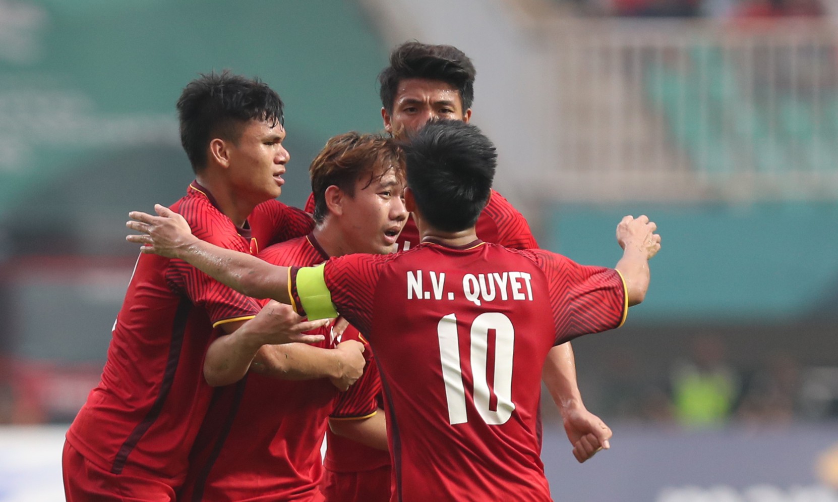 VTV kh&ocirc;ng chia sẻ s&oacute;ng sạch AFF Suzuki Cup 2018 - Ảnh 2.