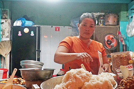 Xe x&ocirc;i 20 năm kh&ocirc;ng ngủ ở S&agrave;i G&ograve;n - Ảnh 2.