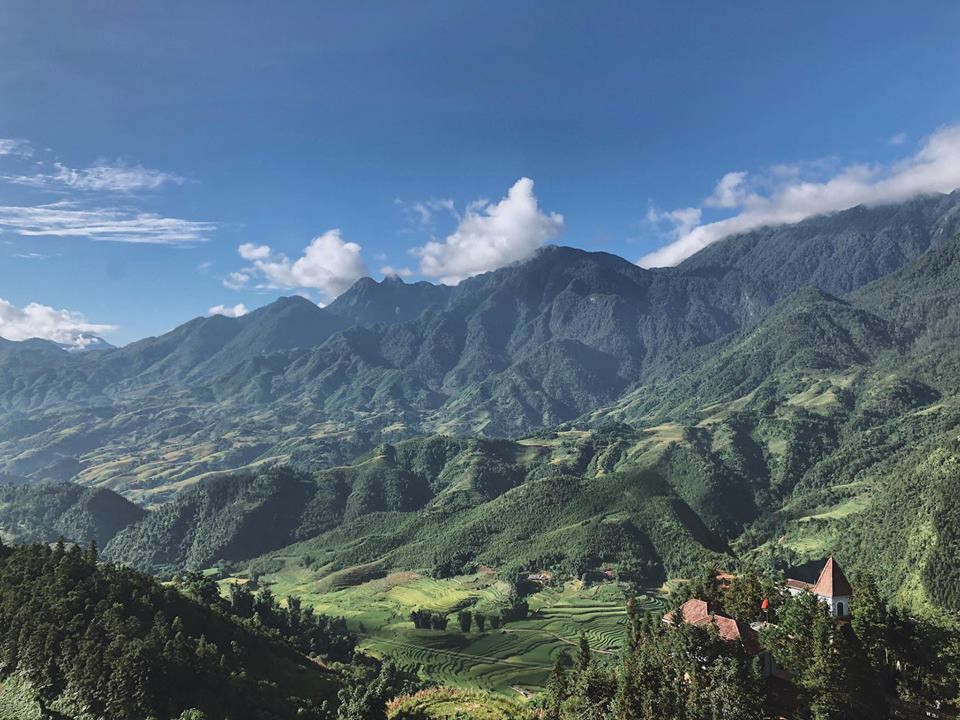 L&uacute;a đ&atilde; ch&iacute;n v&agrave;ng khắp thung lũng Mường Hoa, x&aacute;ch ba l&ocirc; l&ecirc;n v&agrave; đi th&ocirc;i! - Ảnh 6.