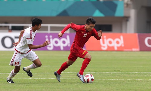 Quang Hải là ứng viên số 1 cho Quả bóng vàng 2018