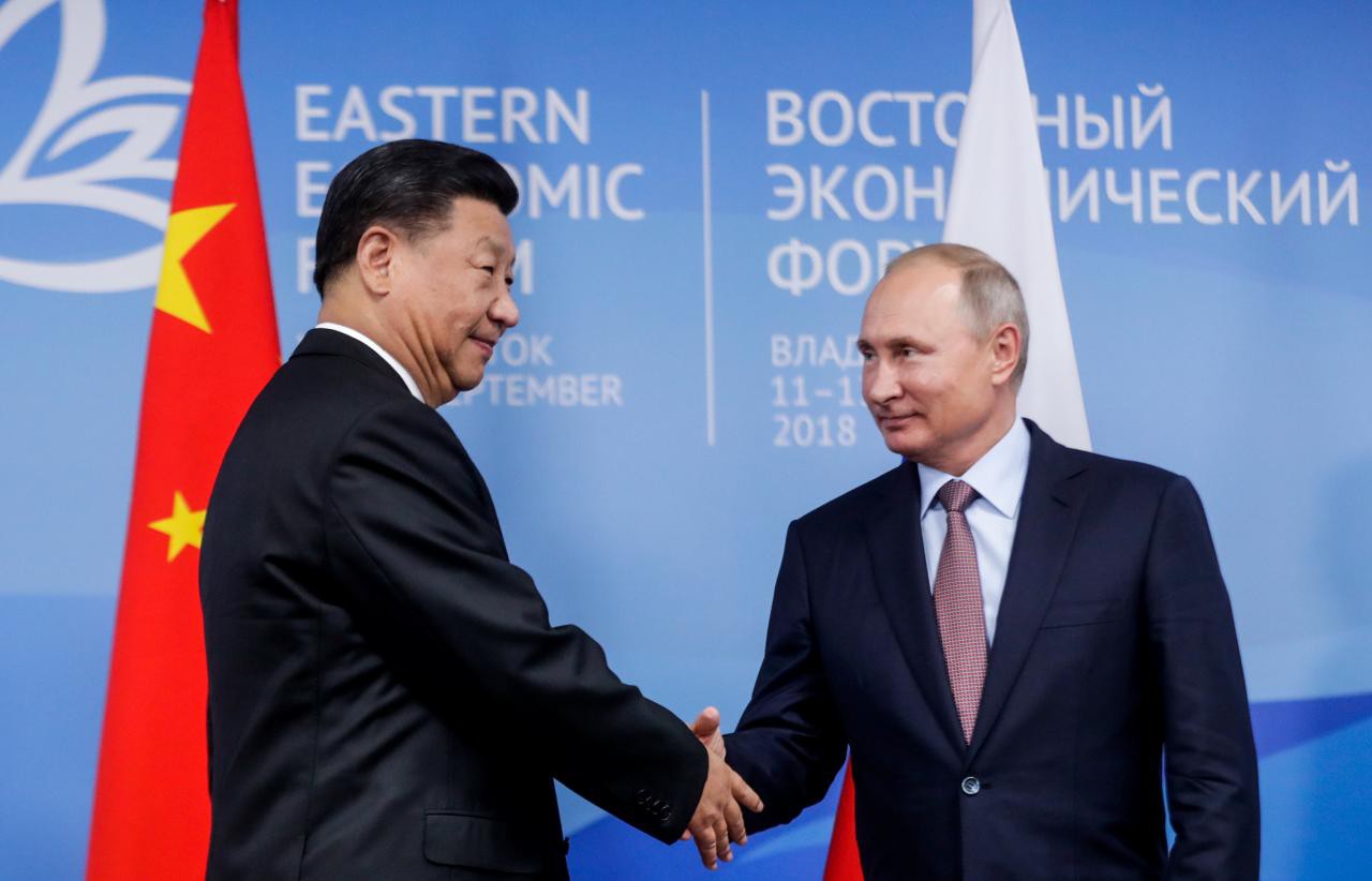 &Ocirc;ng Putin gặp &ocirc;ng Tập ngay l&uacute;c Nga khai m&agrave;n tập trận khủng - Ảnh 1.