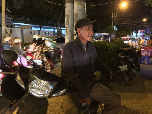 Người đàn ông không ngủ