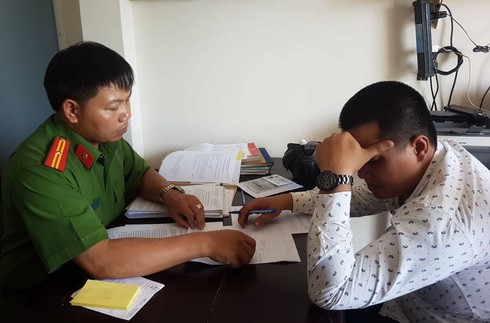 Dụ bé 14 tuổi đi uống trà sữa rồi xâm hại