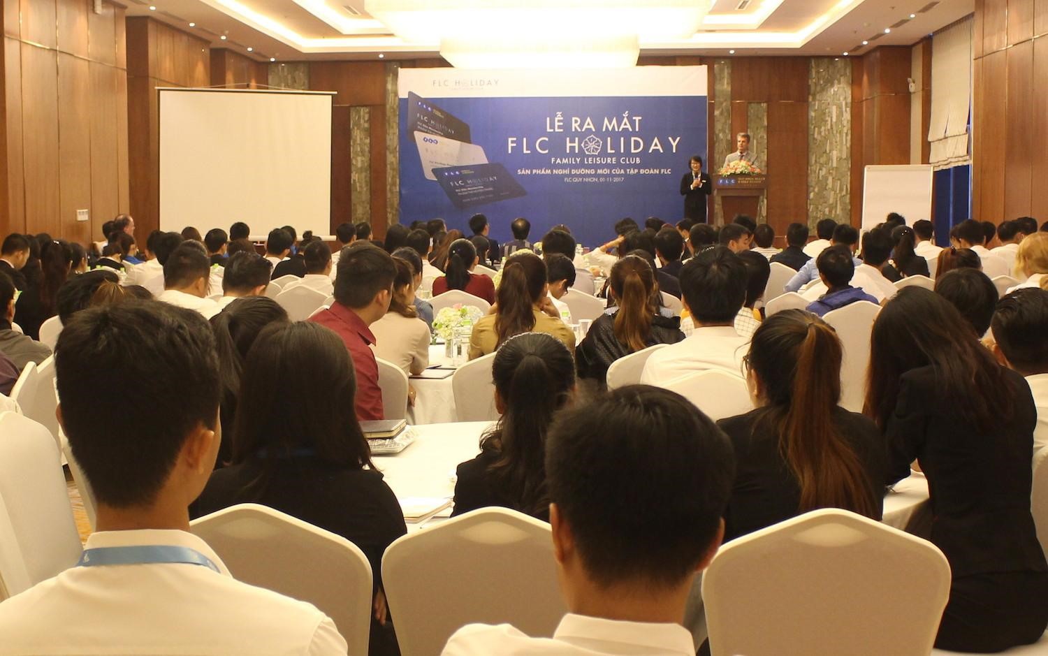 Người Việt ngày càng chuộng du lịch nước ngoài - Ảnh 2.