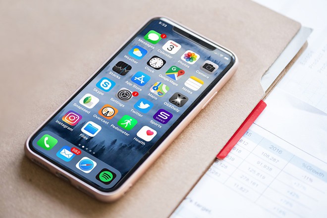 Lộ ảnh iPhone Xc gi&aacute; rẻ trước ng&agrave;y ra mắt - Ảnh 3.