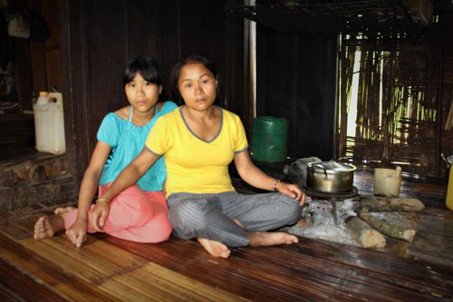 Kiệt quệ vì "ma rừng"
