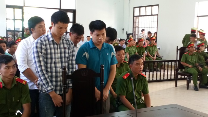 Đánh chết người trong nhà tạm giữ, nguyên 5 cán bộ công an lãnh án