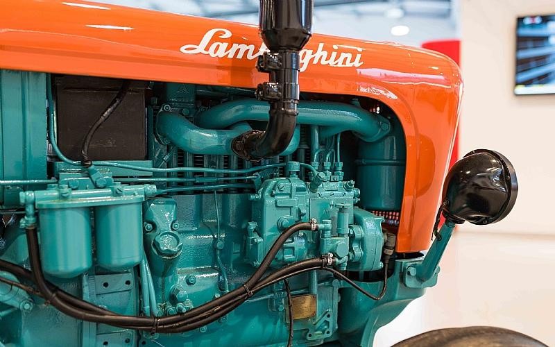 Máy kéo Lamborghini rao bán 19.500 USD - Ảnh 1.