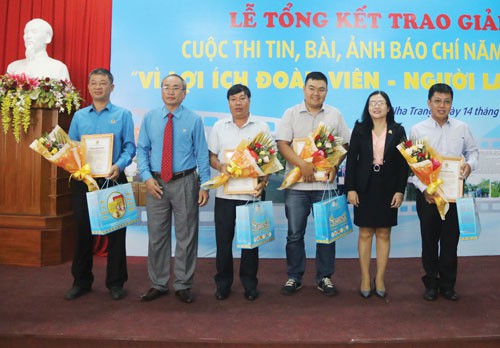 Trao 44 giải thưởng viết về lợi ích đoàn viên