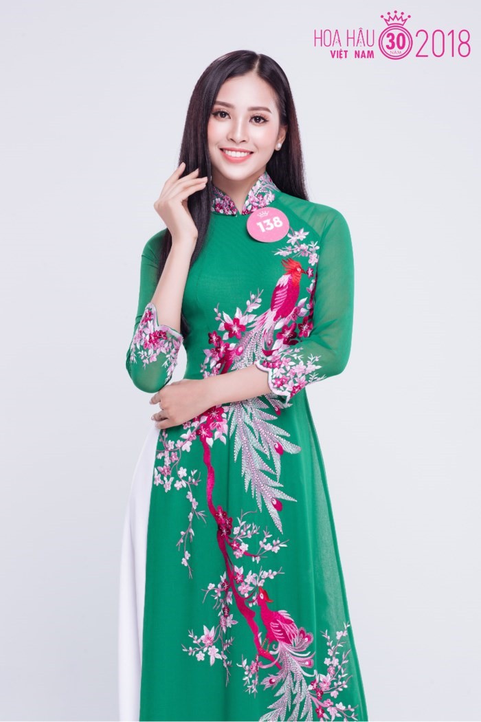 Cận cảnh nhan sắc Tân Hoa hậu Việt Nam Trần Tiểu Vy - Ảnh 4.