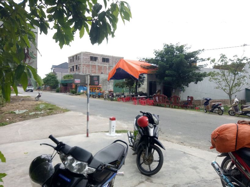 M&acirc;u thuẫn trước bữa cơm tối, chồng d&ugrave;ng k&eacute;o đ&acirc;m vợ 17 tuổi tử vong - Ảnh 3.