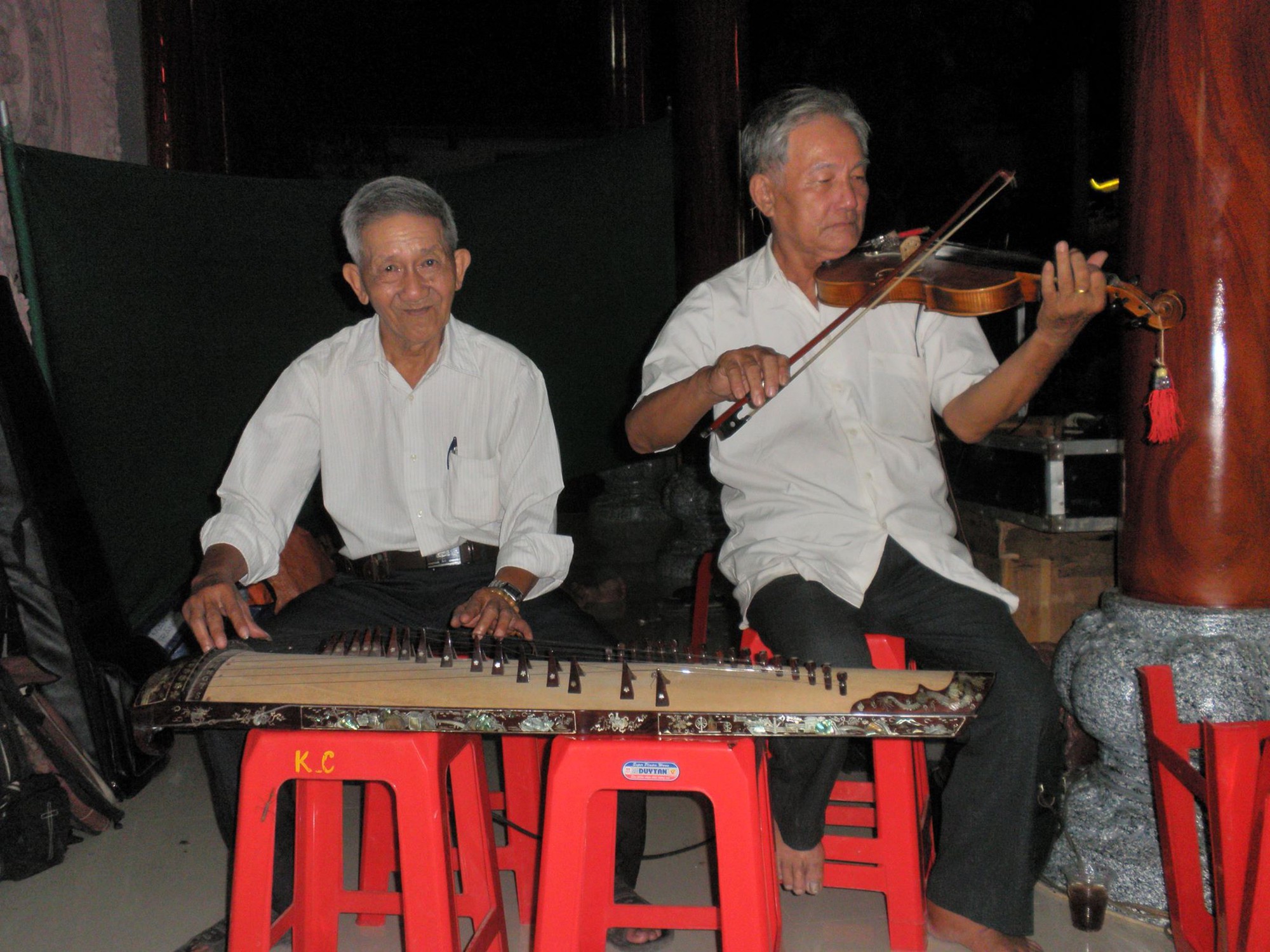 Danh cầm đàn tranh Lâm Nghĩa qua đời tuổi 74 - Ảnh 2.