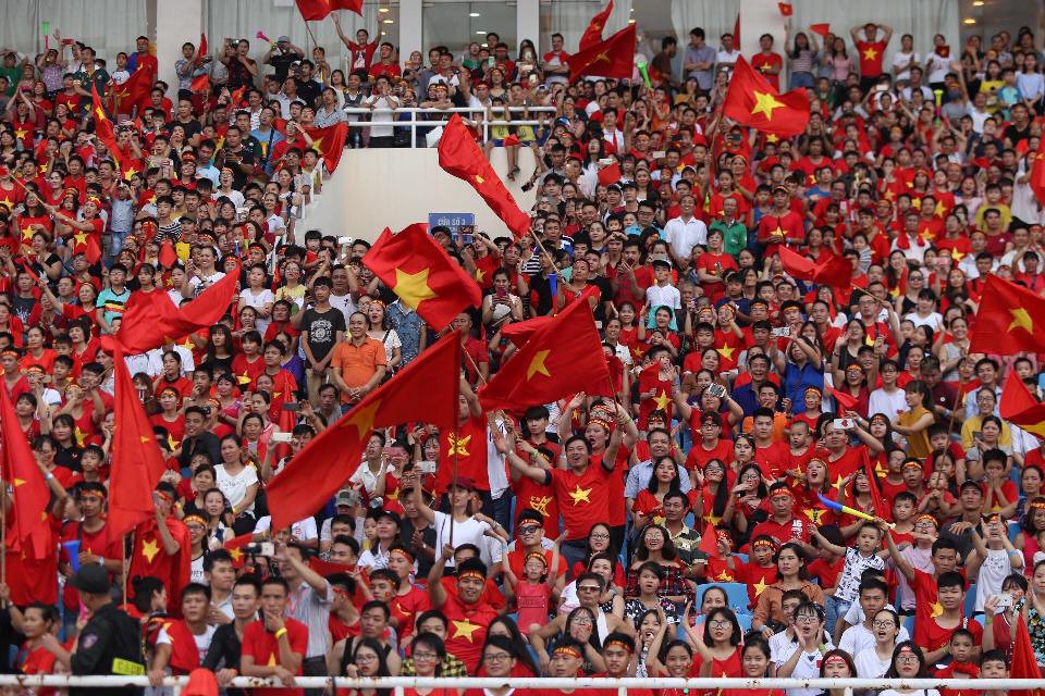 Cuồng nhiệt tôn vinh các tuyển thủ Việt Nam thi đấu hết mình tại ASIAD 2018
