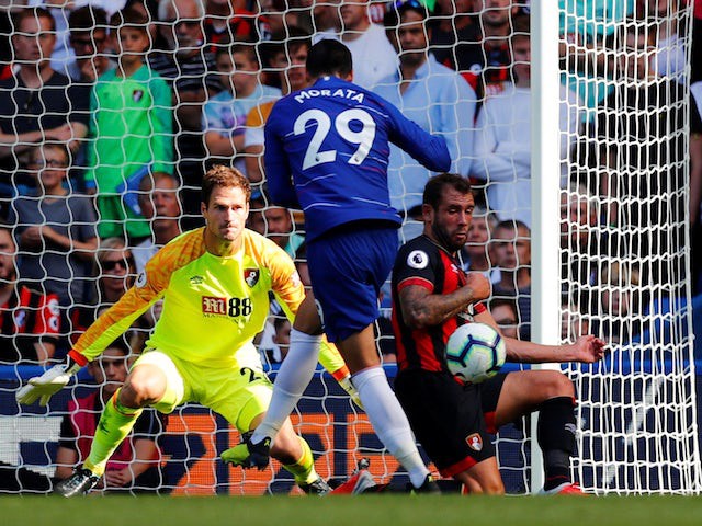 Thắng 2 bàn, Chelsea và Liverpool đua ngôi đầu Ngoại hạng - Ảnh 7.