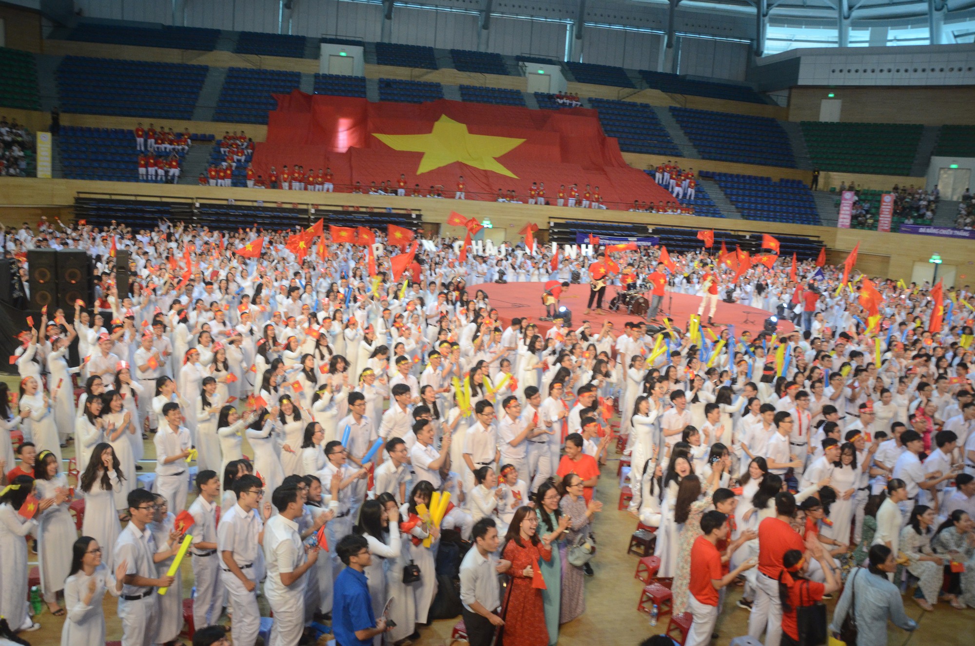 Quang Nhật sẽ khao thầy cô, bạn bè món chè sau chung kết Olympia 2018 - Ảnh 2.