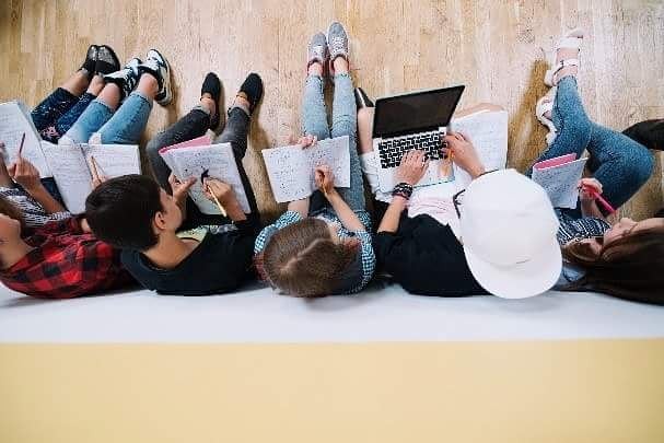 B&iacute; quyết để t&acirc;n sinh vi&ecirc;n bắt đầu năm học mới su&ocirc;n sẻ - Ảnh 2.