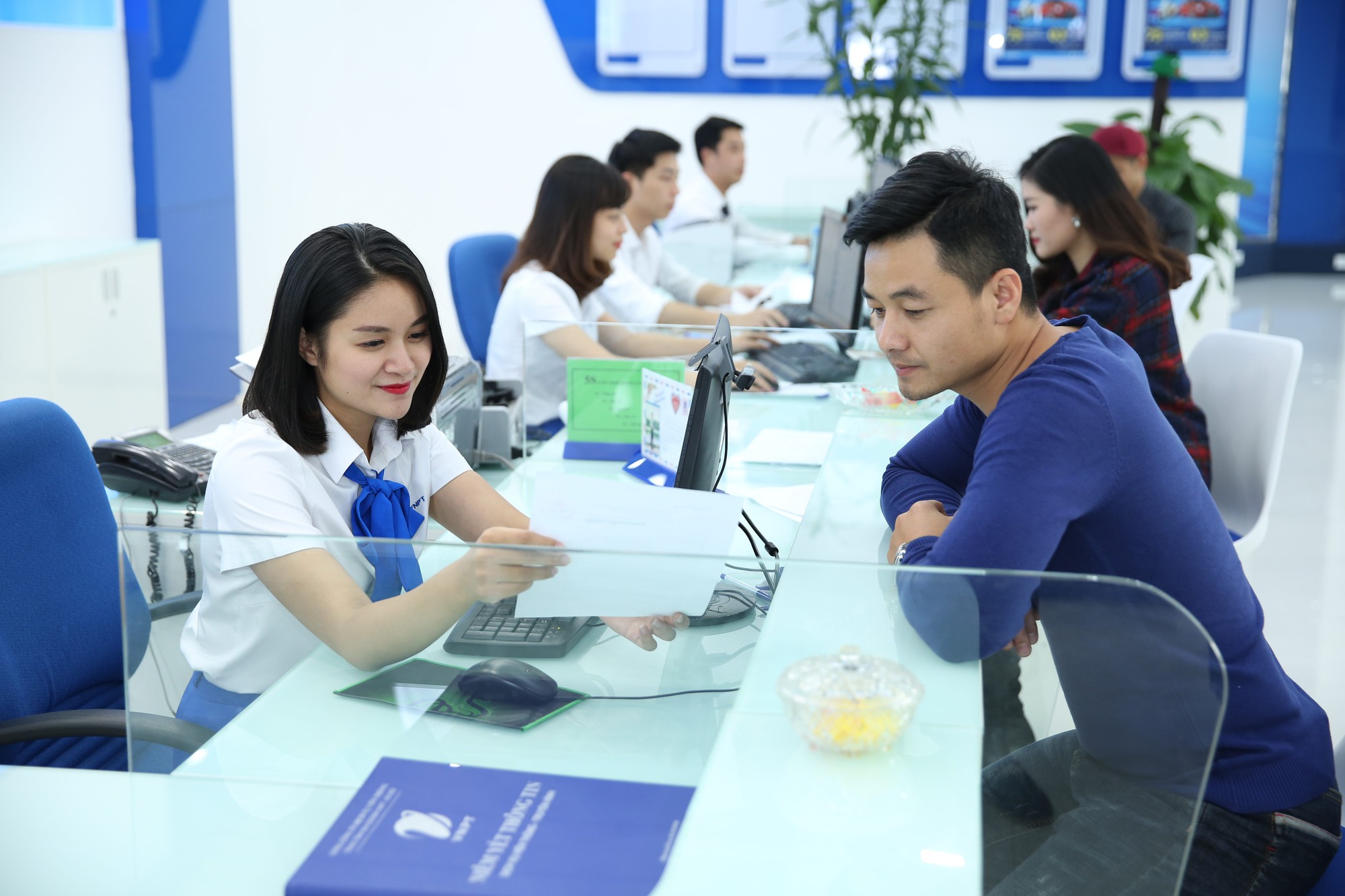 Người tiêu dùng bối rối tìm sim đẹp sau khi chuyển thành 10 số