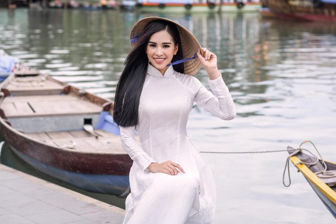 Ngọc Hân lường trước được Hoa hậu Tiểu Vy sẽ gặp nhiều thị phi - Ảnh 2.