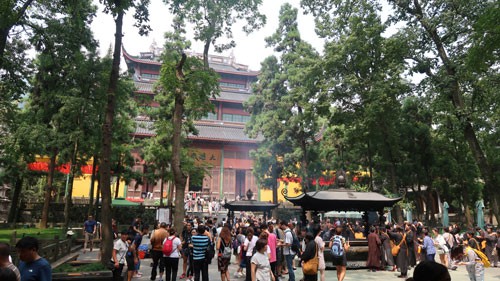 Giá tour ngoại ngày càng rẻ