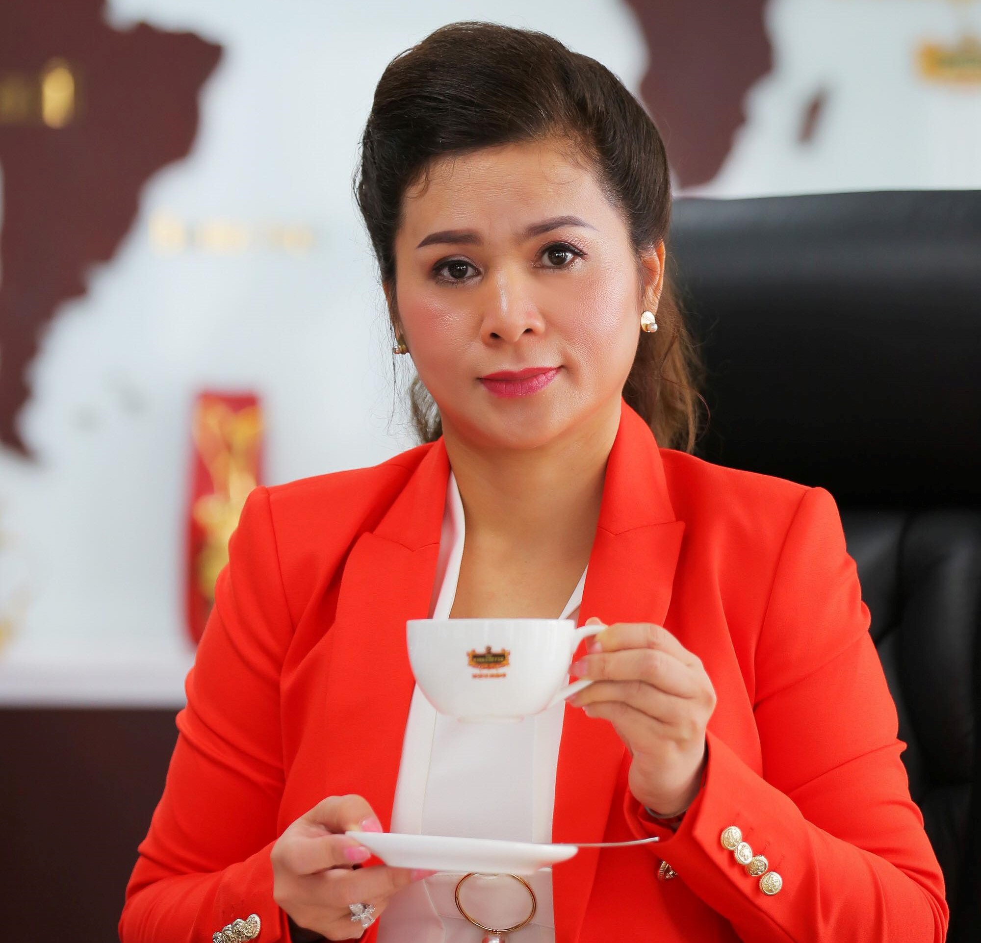 Trung Nguyên lại bãi nhiệm chức vụ của bà Lê Hoàng Diệp Thảo - Ảnh 1.