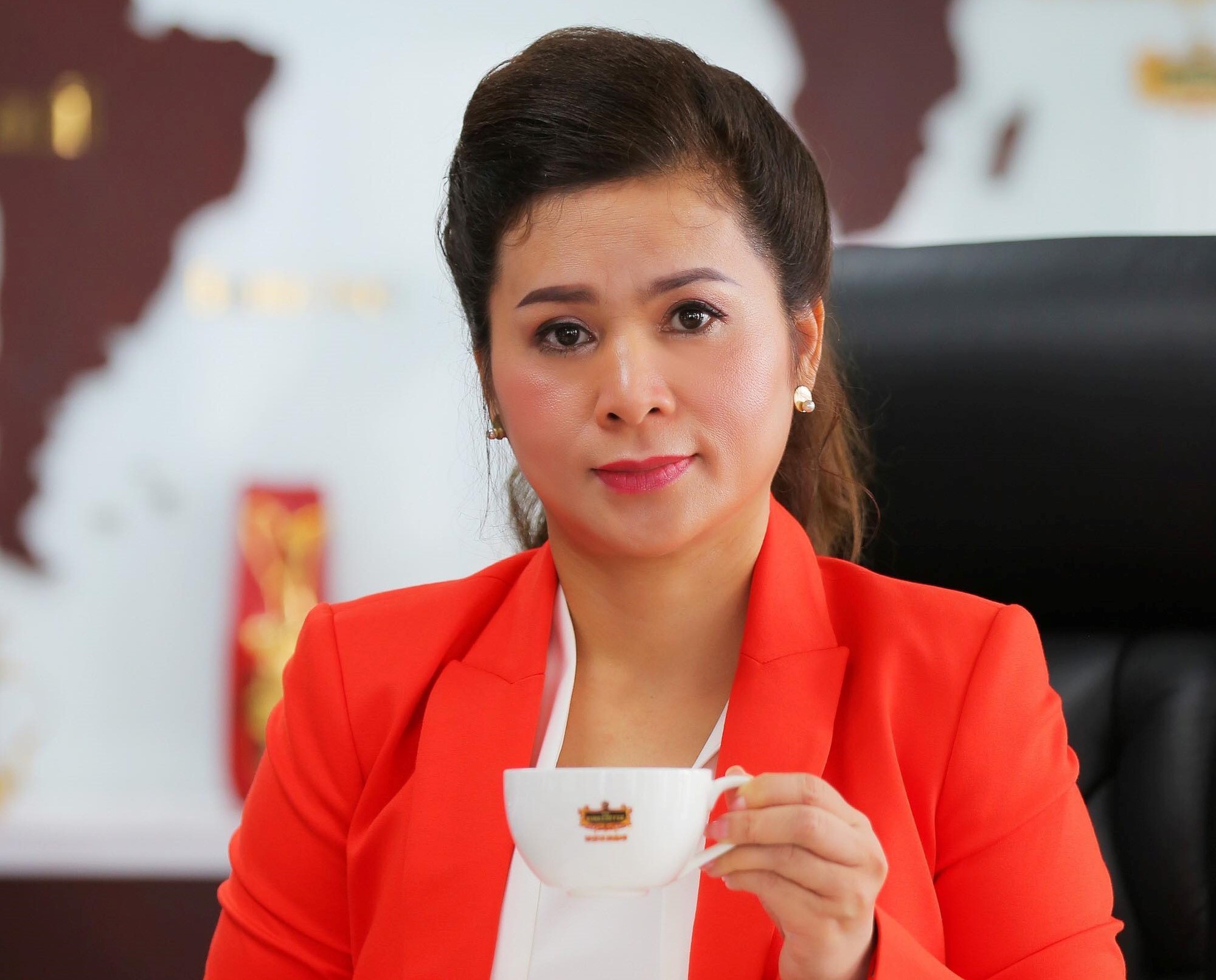 Trung Nguyên lại bãi nhiệm chức vụ của bà Lê Hoàng Diệp Thảo