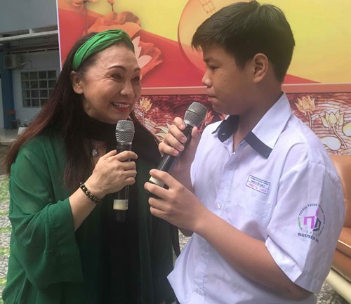 Đưa Một thế kỷ cải lương Việt Nam v&agrave;o trường học - Ảnh 1.
