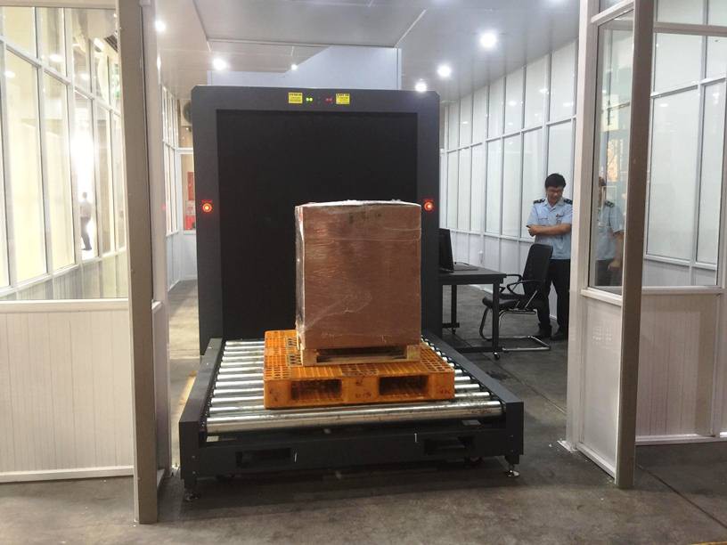 Mỹ b&agrave;n giao m&aacute;y soi h&agrave;ng h&oacute;a tối t&acirc;n cho Hải quan Nội B&agrave;i - Ảnh 6.