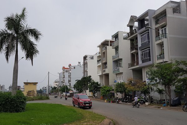 Đất nền sổ đỏ vẫn l&agrave; k&ecirc;nh đầu tư s&aacute;ng gi&aacute; - Ảnh 1.