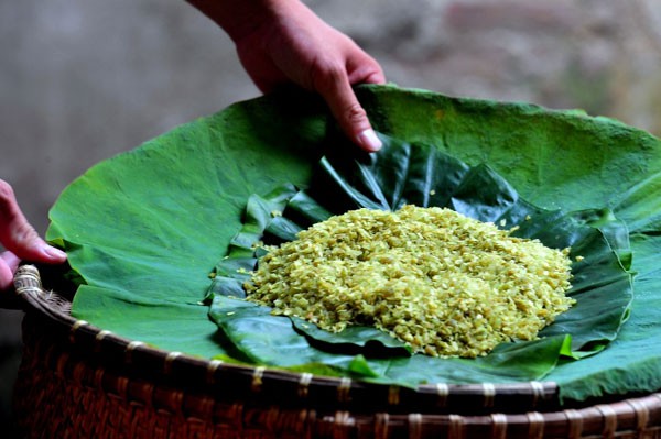 5 m&oacute;n qu&agrave; vặt đặc trưng của m&ugrave;a thu H&agrave; Nội - Ảnh 1.