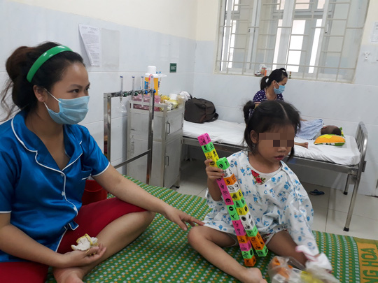 Đồng Nai đã có bé ngưng tim vì bị tay chân miệng - Ảnh 6.